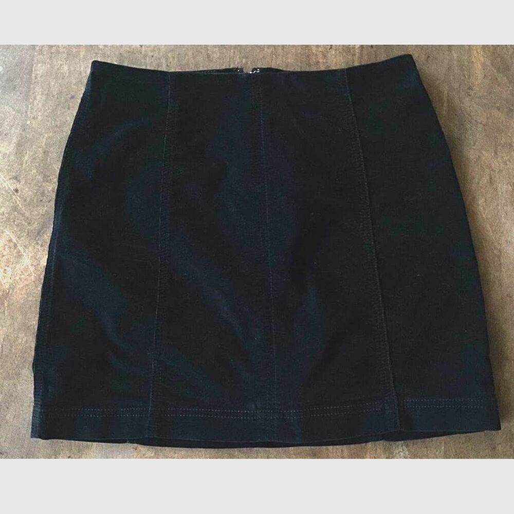Free People | Modern Femme Black Corduroy Mini Skirt | Cotton | Size 4